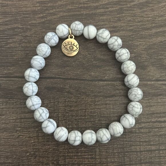 Lily Sky - 3 Piece Beaded Bracelet Set With Charms - New! - Picture 3 of 5